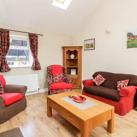 2 Pines Farm Feriehus Ulleskelf