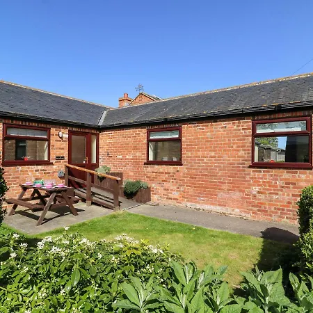 2 Pines Farm